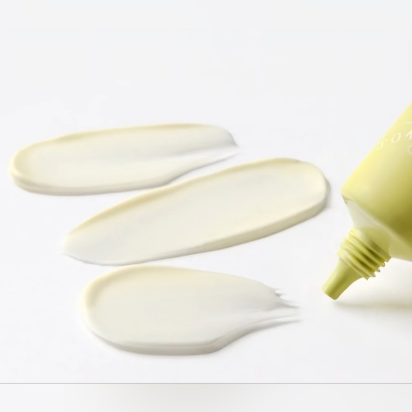 NIB Soroci Vita-Tangerine Spotlight Eye Cream, 1.01 Fl Oz - Picture 2 of 2